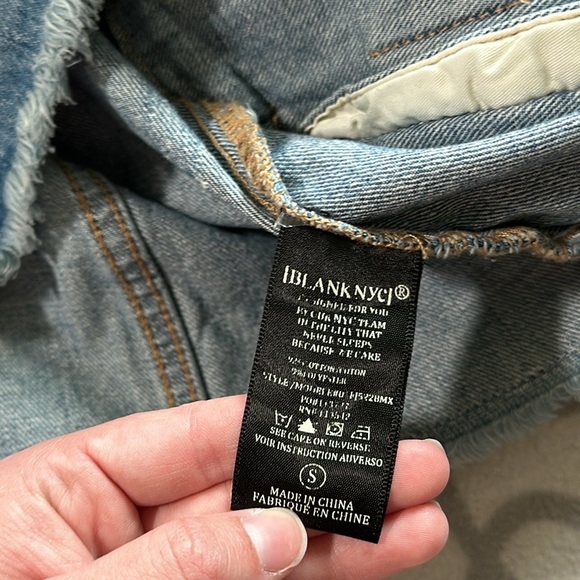 Blank NYC Distressed Jean Jacket - Picture 7 of 7
